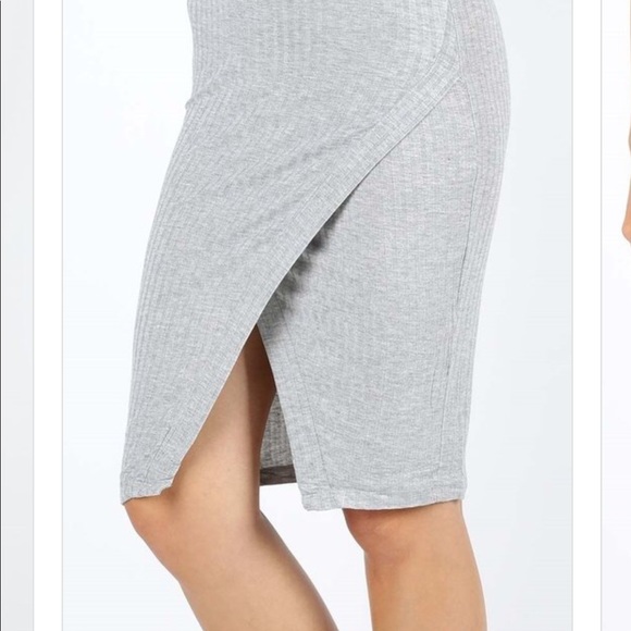 New Black RIBBED FRONT SPLIT BODYCON DRESS - Picture 4 of 5